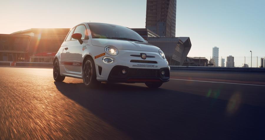  Abarth 595 Competizione Dubai Autodrome Official Vehicle (312) 2019 года  (фото 17 из 17)